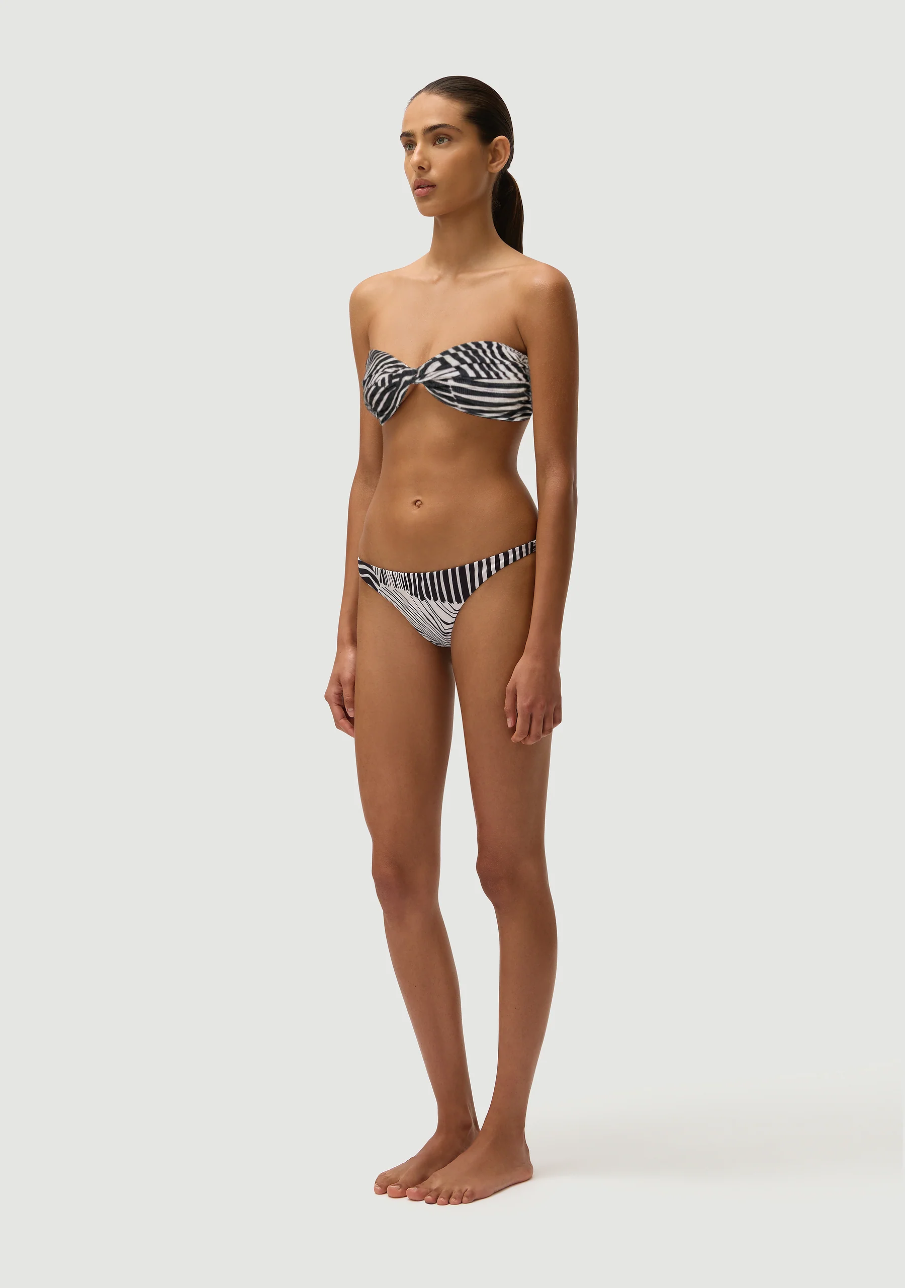 Mr Smith Bottom | Zebra - Image 3